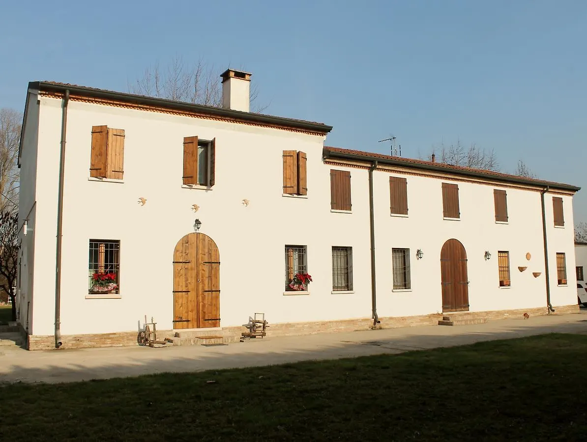 *** Bed & Breakfast Bed and Breakfast La Casa Delle Rondini Roncoferraro Italia