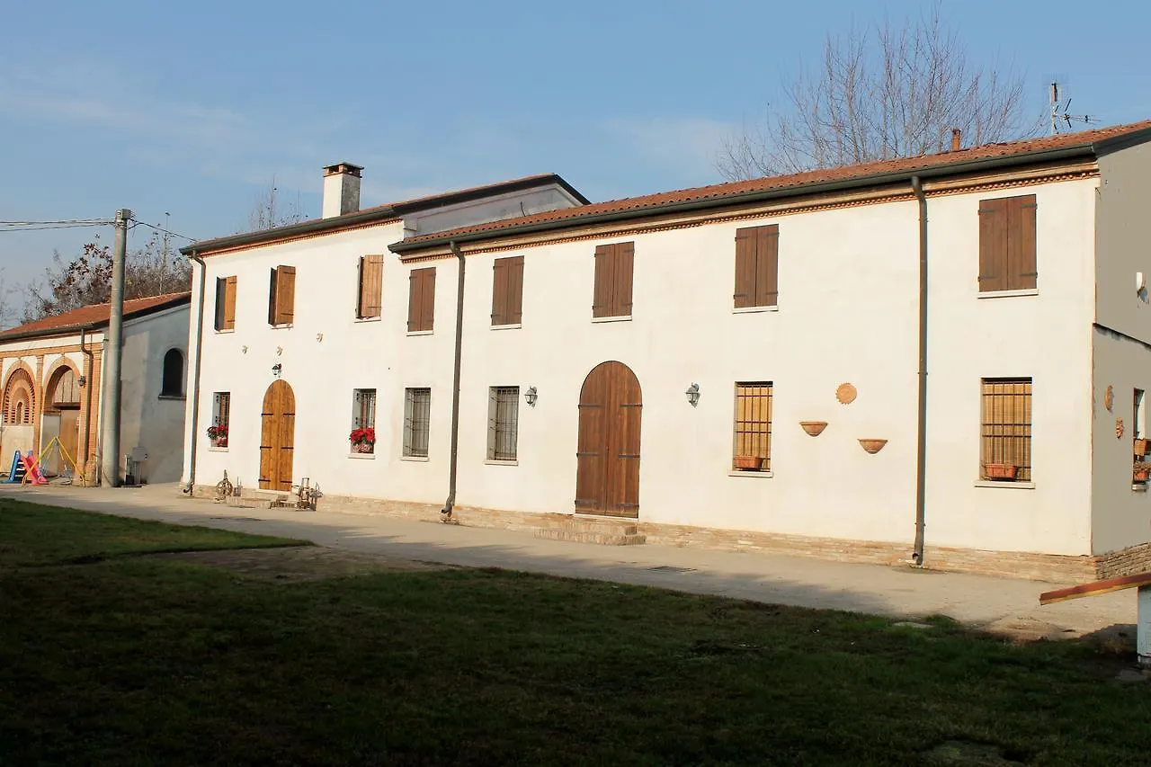 Bed & Breakfast Bed and Breakfast La Casa Delle Rondini Roncoferraro