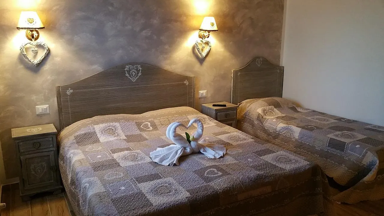Bed and Breakfast La Casa Delle Rondini Roncoferraro 3*,  Italia
