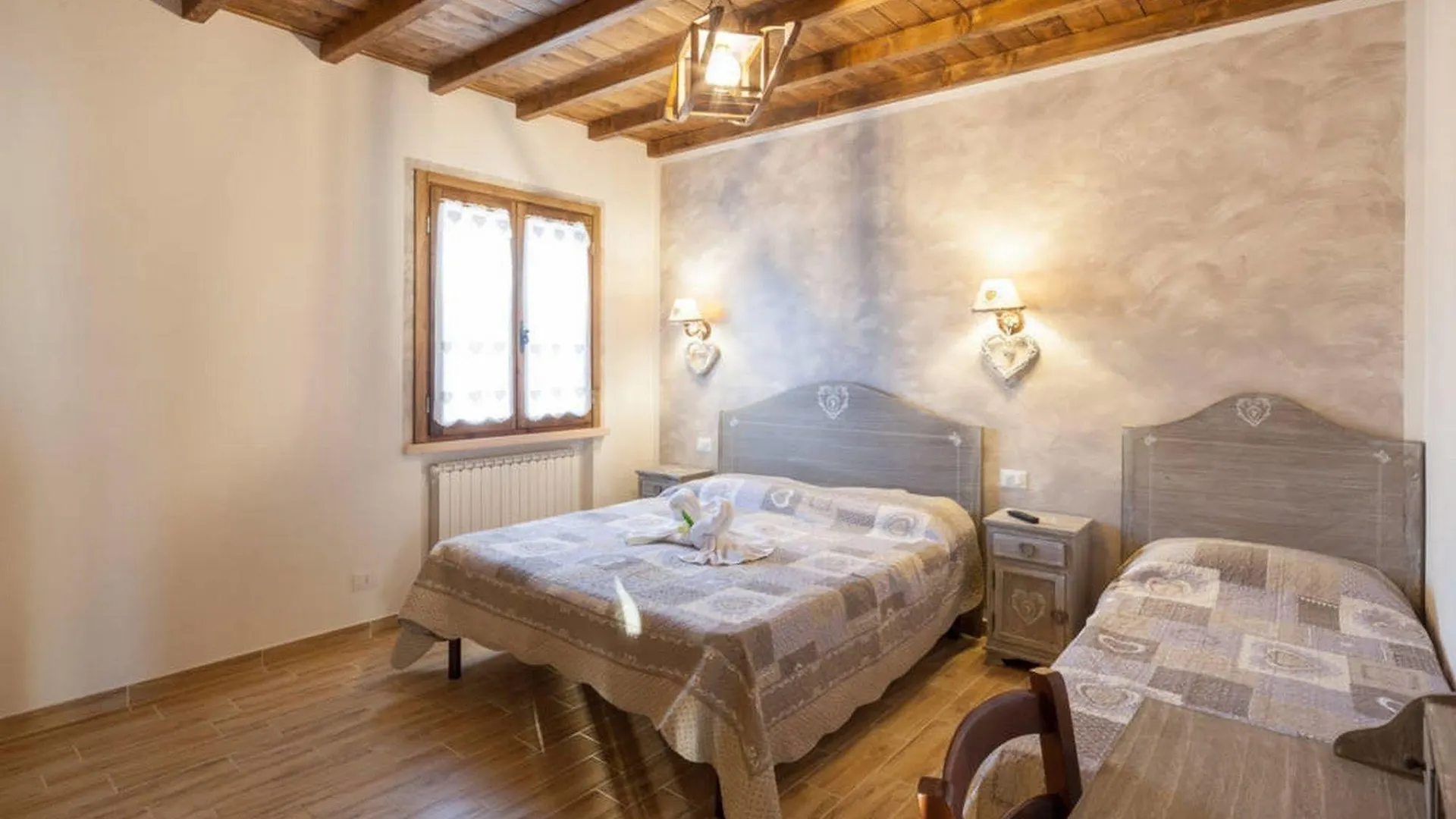 Bed and Breakfast La Casa Delle Rondini Roncoferraro 3*,  Italia