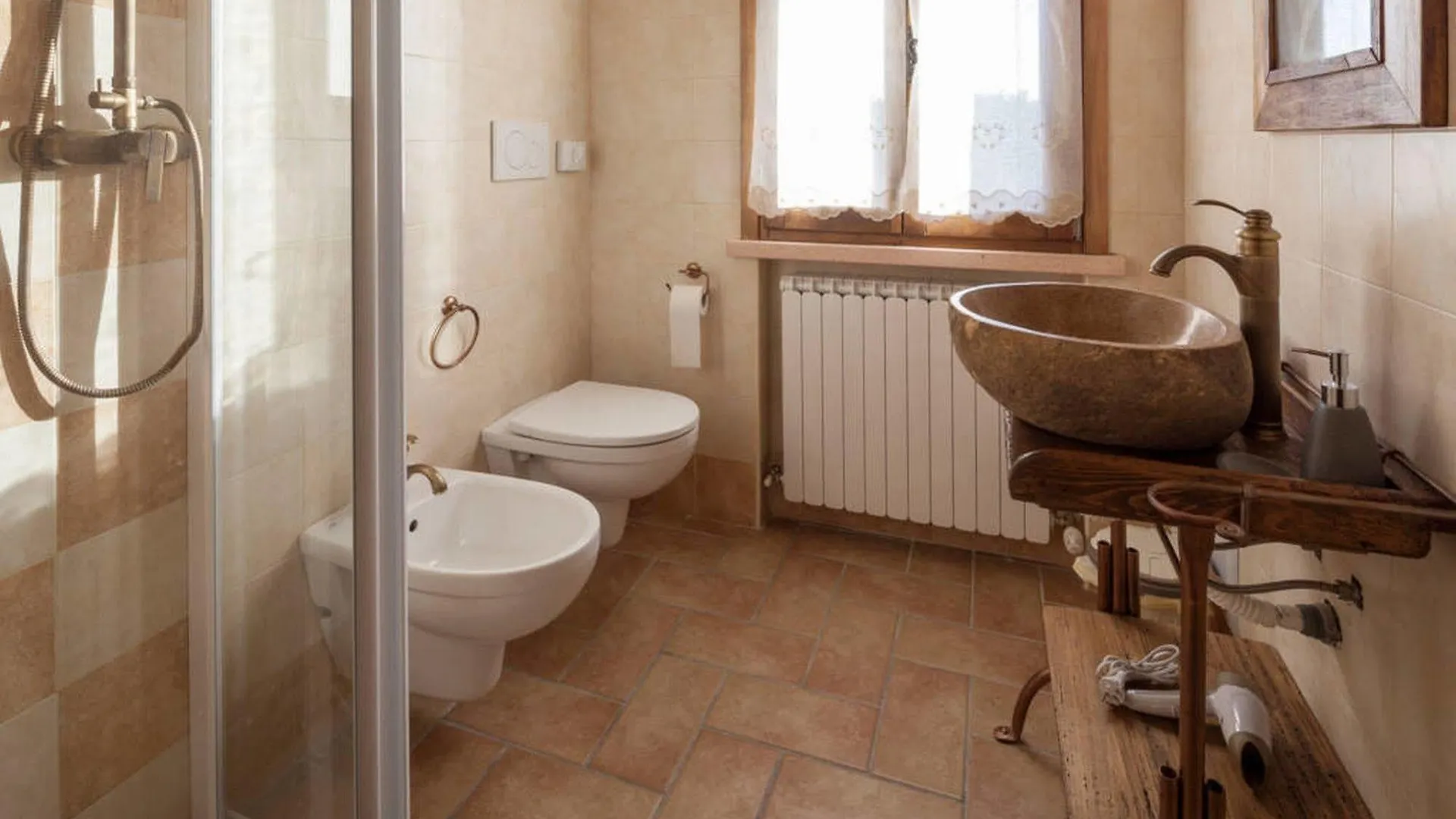 ***  La Casa Delle Rondini Bed & Breakfast Roncoferraro Italy