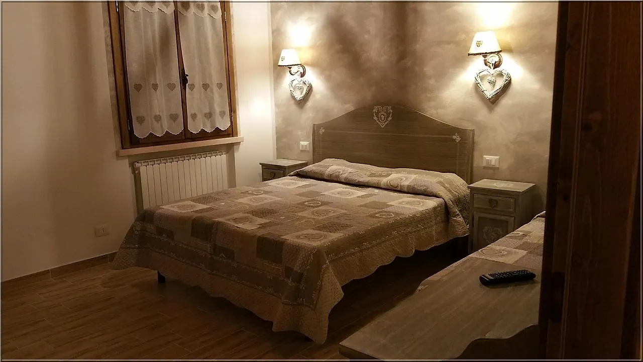 La Casa Delle Rondini Bed & Breakfast Roncoferraro